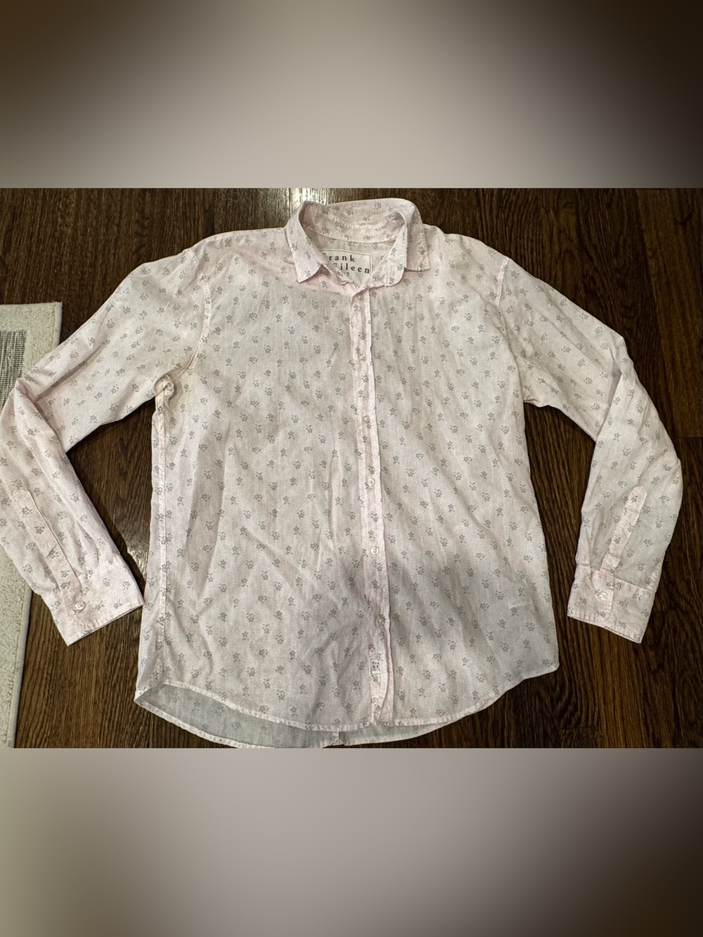 Frank & Eileen Button Down Paul Shirt Lightweight Long Sleeve Size Medium